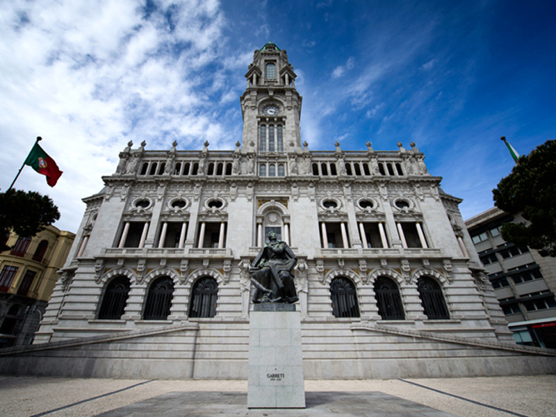 Candidatos à Câmara do Porto revelam estratégias na Universidade do Porto