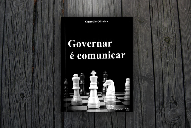 Capa Governar é Comunicar